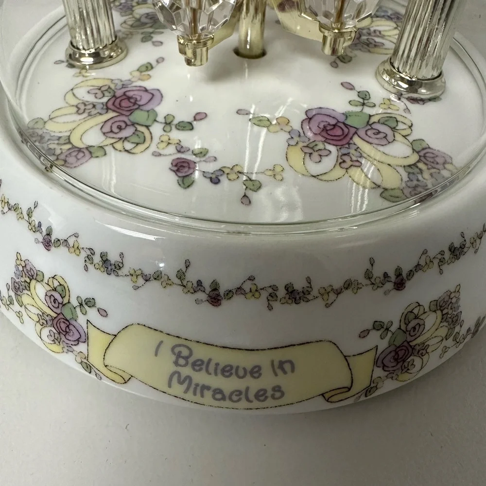 Precious Moments Clock “ I Believe in Miracles”